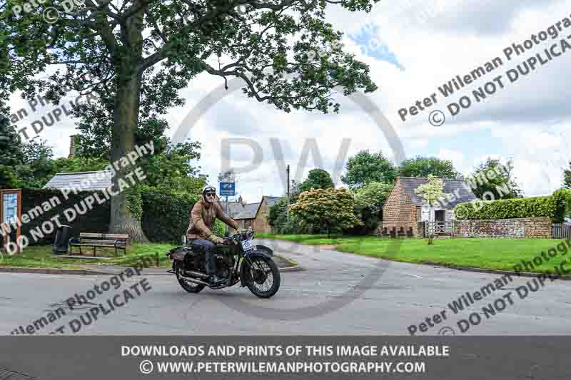 Vintage motorcycle club;eventdigitalimages;no limits trackdays;peter wileman photography;vintage motocycles;vmcc banbury run photographs